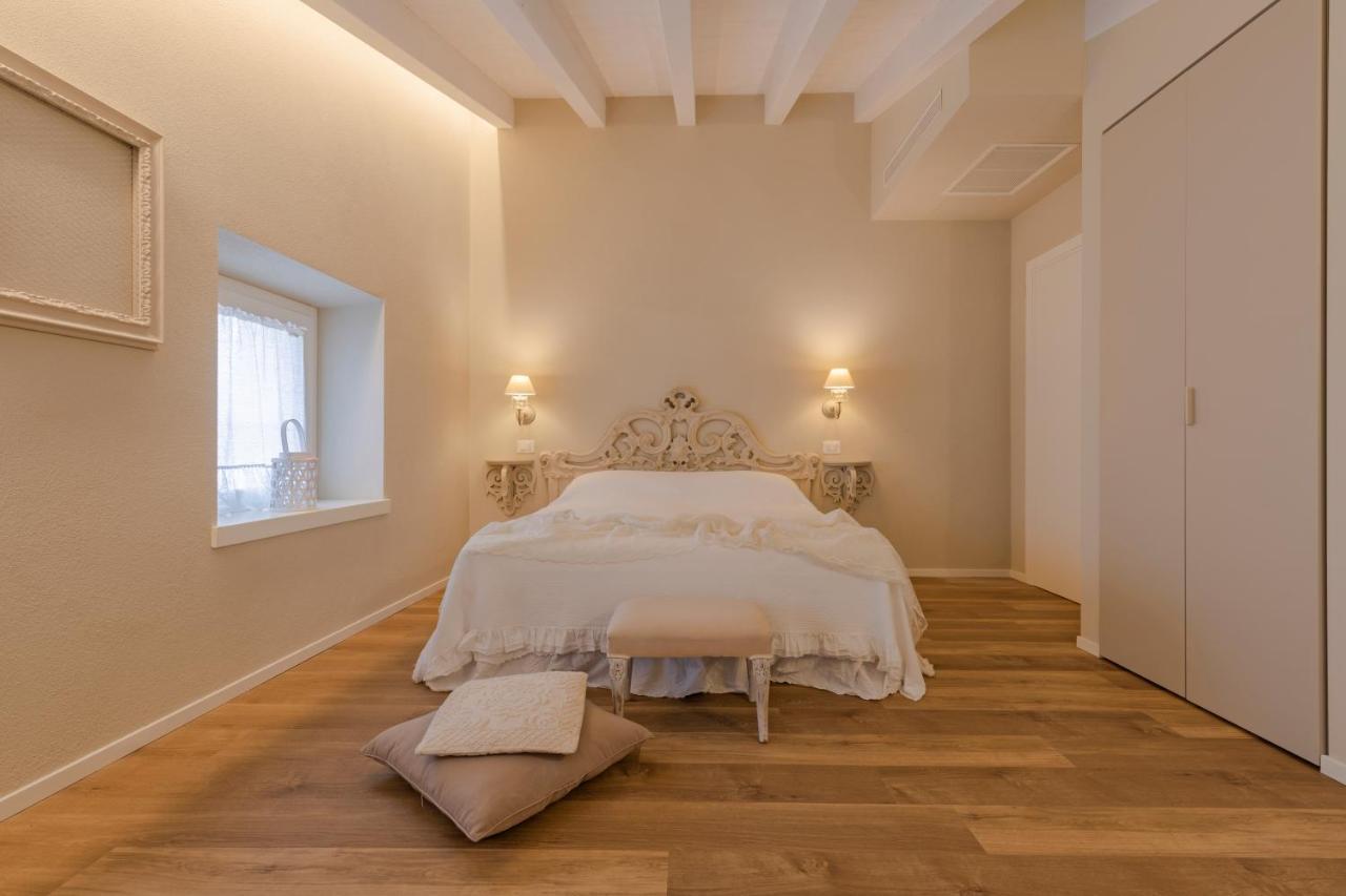 Il Cantuccio Sul Garda - Relais Di Charme Cavaion Veronese Exterior photo