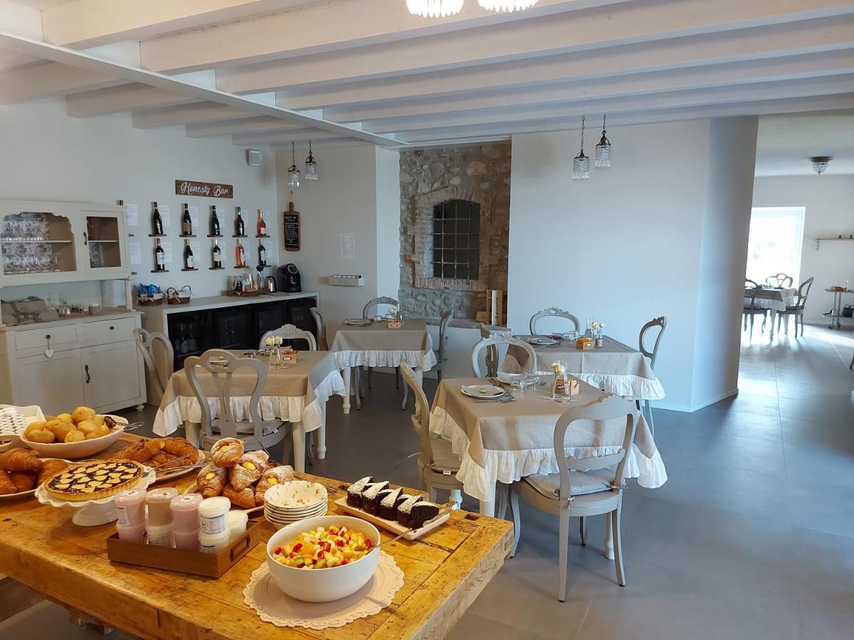 Il Cantuccio Sul Garda - Relais Di Charme Cavaion Veronese Exterior photo