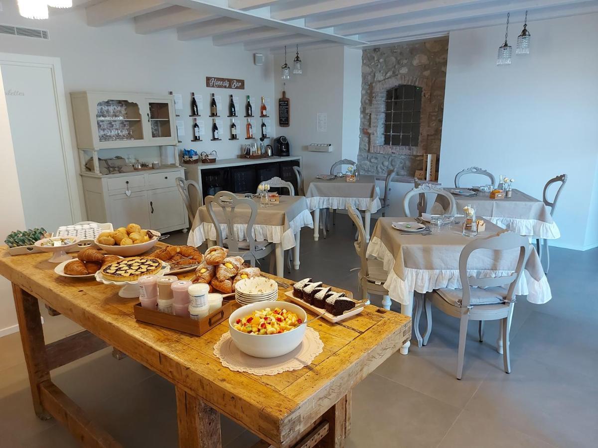 Il Cantuccio Sul Garda - Relais Di Charme Cavaion Veronese Exterior photo